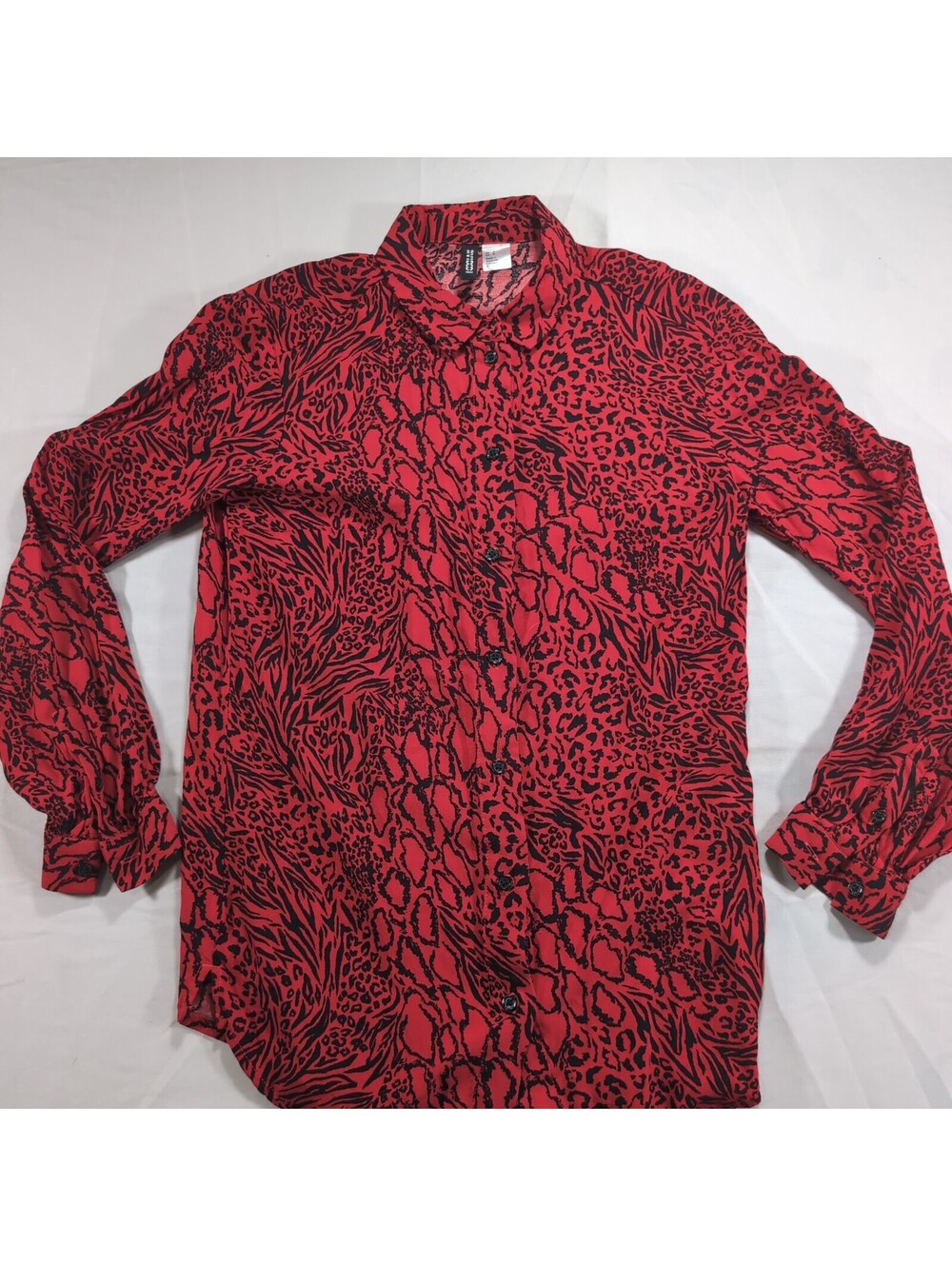 H&M Divided Red and Black Animal Print Button-Up Shirt Size 0